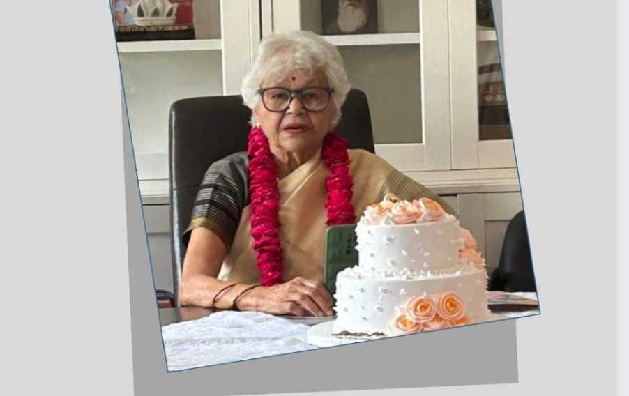 11 Bharti Dearie ideas | birthday cake writing, cake name, happy birthday  cakes